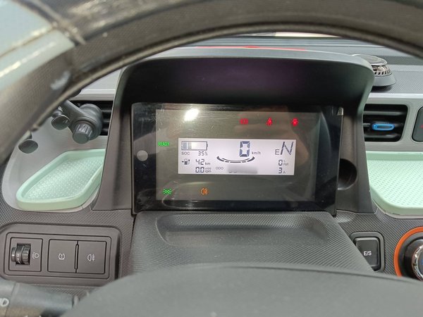 Wuling Hongguang MINIEV 2022, 39400 км, за 13400 CNY - фото 21