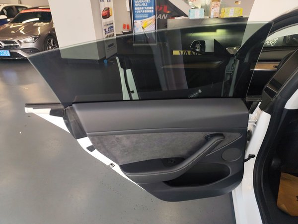 Tesla Model 3 2021, 95300 км, за 111300 CNY - фото 28