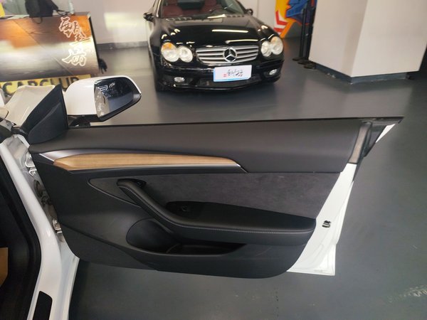 Tesla Model 3 2021, 95300 км, за 111300 CNY - фото 25