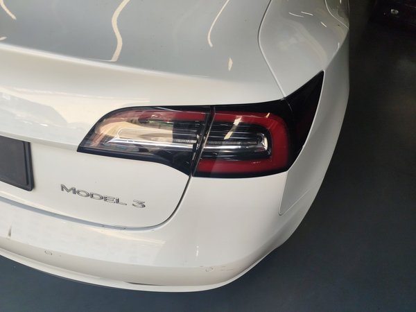 Tesla Model 3 2021, 95300 км, за 111300 CNY - фото 8