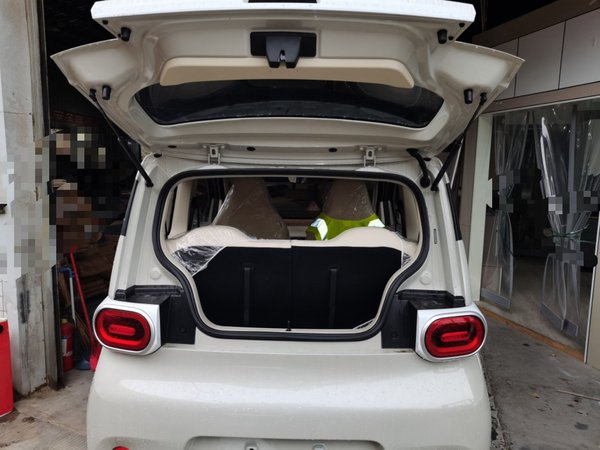 Wuling Hongguang MINIEV 2024, 200 км, за 31300 CNY - фото 23