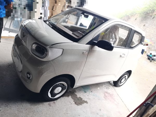 Wuling Hongguang MINIEV 2024, 200 км, за 31300 CNY