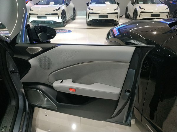 Zeekr 007 2024, 28800 км, за 147900 CNY - фото 25