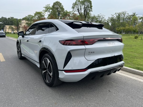 BYD Song L EV 2024 модель 662 км Отличный тип, 2023 года