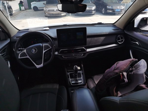 BYD Han 2018, 93900 км, за 42800 CNY - фото 14