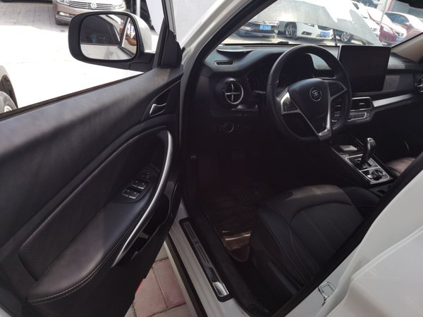 BYD Han 2018, 93900 км, за 42800 CNY - фото 15