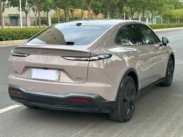 Onvo L60 2024, 13300 км, за 121900 CNY - фото 7