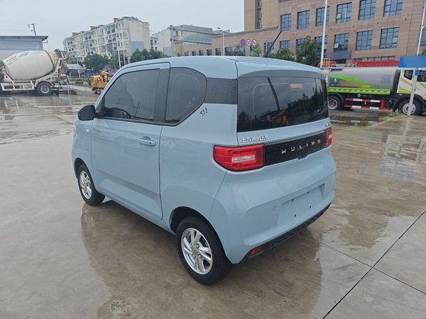 Wuling Hongguang MINIEV 2020, 34400 км, за 15900 CNY - фото 8