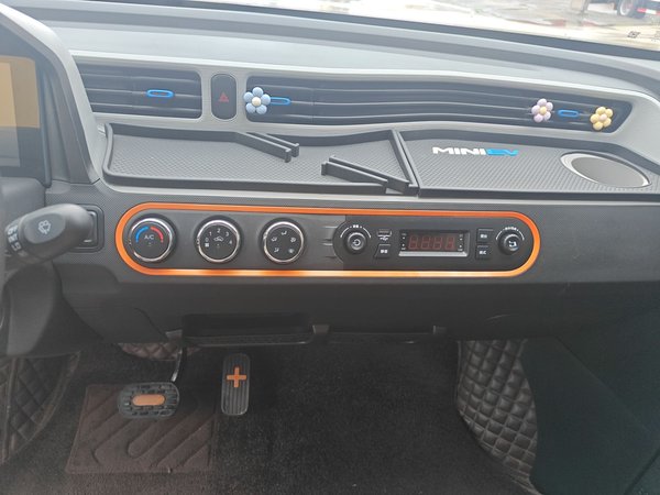 Wuling Automobile Hongguang MINIEV 2020 Бесплатный тройной литий, 2020 года