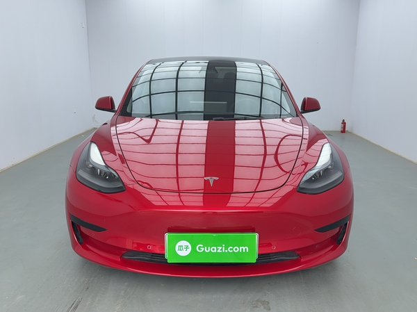 Tesla Model 3 2021, 24400 км, за 123400 CNY