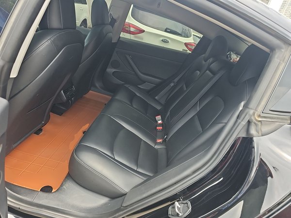 Tesla Model 3 2021, 80400 км, за 132500 CNY - фото 14