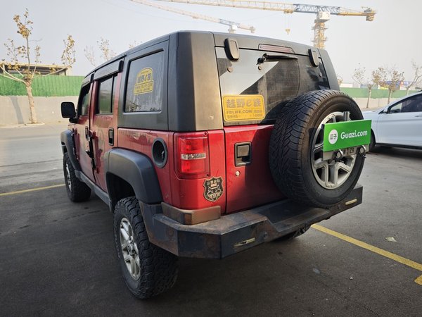 BJ40 2016 40L 2.0T Manual All-Wheel Drive Prestige Edition, 2016 года