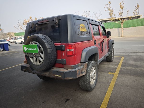 BAIC Off-road BJ40 2016, 161100 км, за 5434 USD