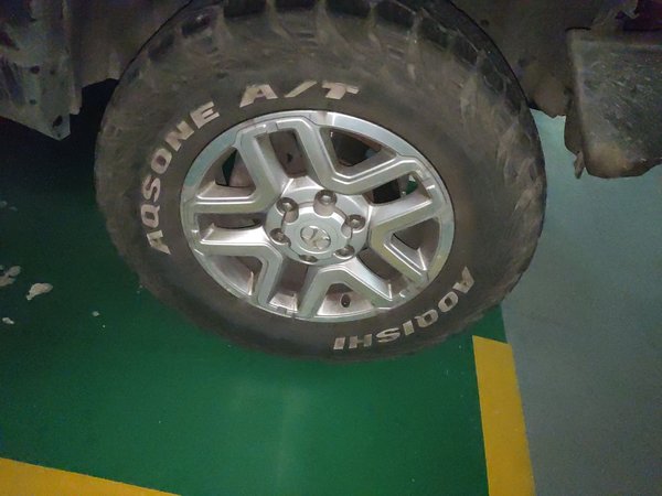 BJ40 2016 40L 2.0T Manual All-Wheel Drive Prestige Edition, 2016 года