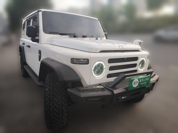 212 T01 2024, 8700 км, за 17434 USD