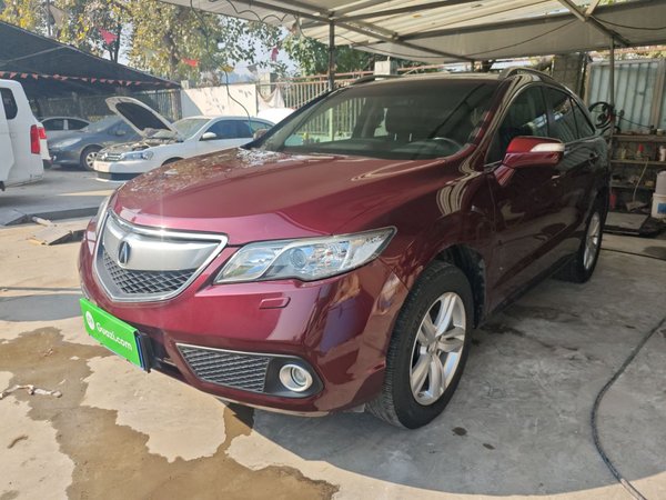Acura RDX · 2013 год