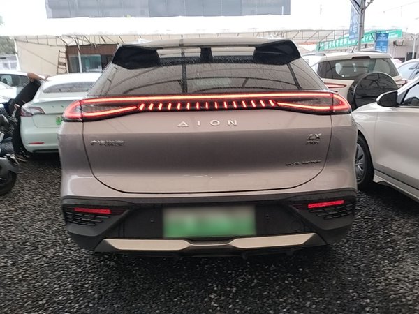 AION LX 2022, 103800 км, за 16541 USD
