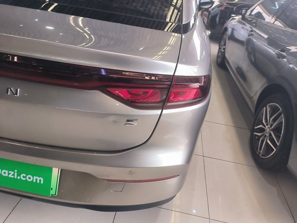 AION S · 2022 год