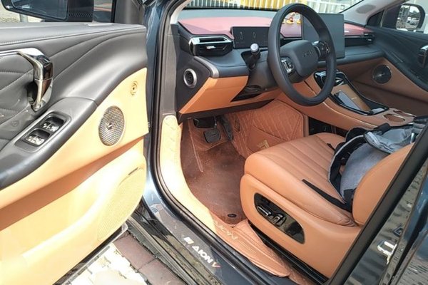 AION V 2024, 67100 км, за 14348 USD