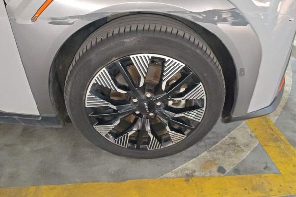 AION Y 2021, 31000 км, за 10409 USD
