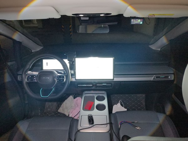 AION Y 2022, 7900 км, за 13142 USD - фото 10