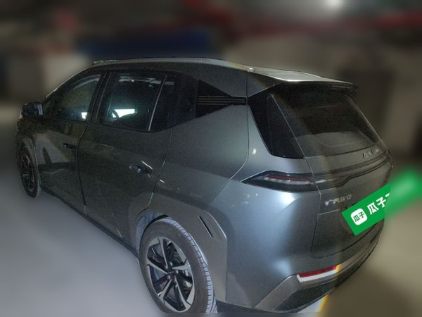 AION Y 2022, 7900 км, за 13142 USD