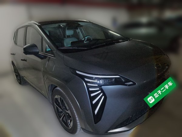 AION Y 2022, 7900 км, за 13142 USD