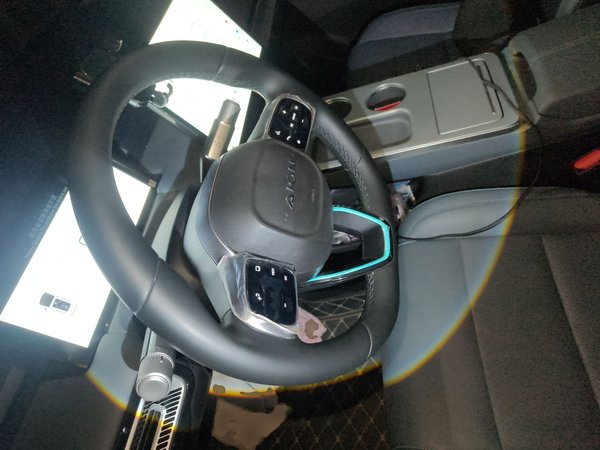 AION Y 2022, 7900 км, за 13142 USD - фото 11