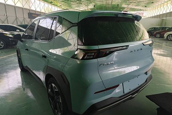 AION Y 2022, за 12556 USD