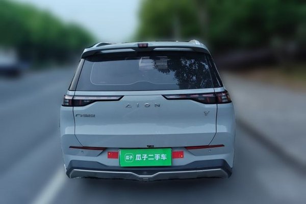 AION Y 2022, 50400 км, за 11202 USD