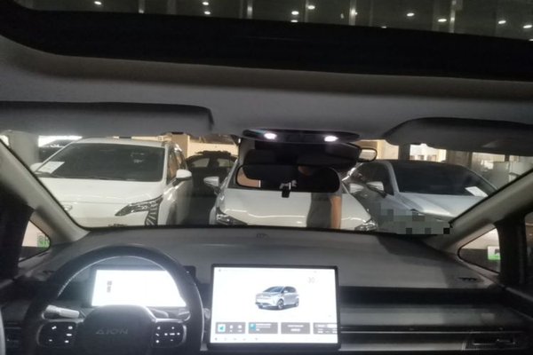 AION Y 2022, 76400 км, за 12455 USD - фото 26