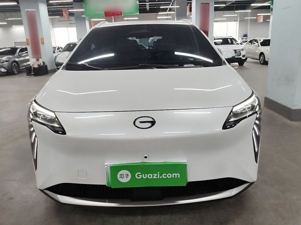 AION Y 2022, 82000 км, за 11571 USD