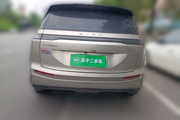 AION Y 2023, 100000 км, за 10430 USD