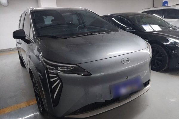 AION Y 2023, 20700 км, за 12380 USD
