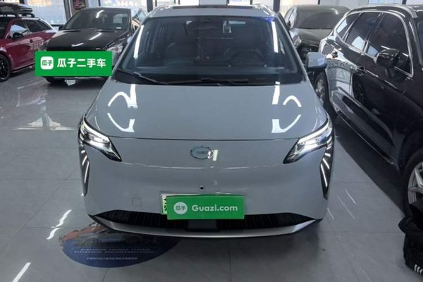 AION Y 2023, 69900 км, за 11537 USD