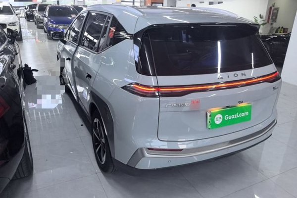 AION Y 2023, 69900 км, за 11537 USD