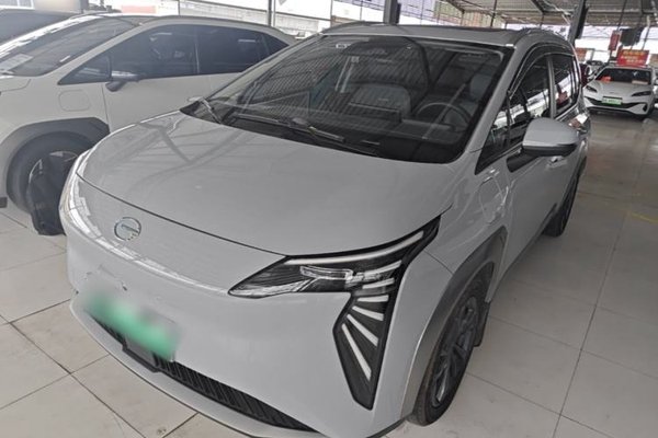 AION Y · 2023 год
