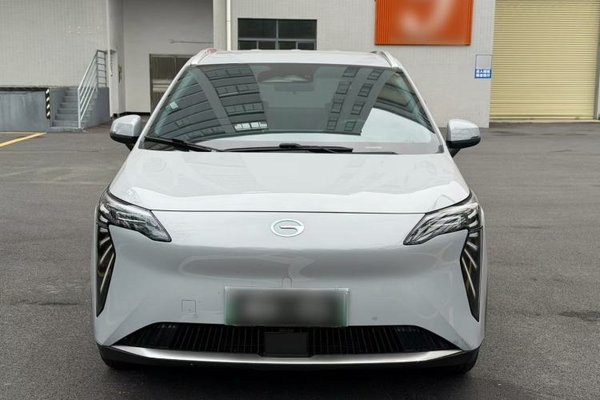 AION Y 2023, 111300 км, за 11836 USD - фото 13