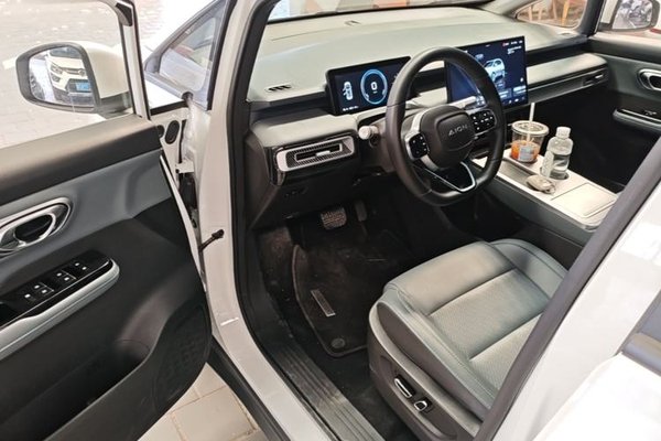 AION Y 2023, 41600 км, за 11382 USD - фото 12