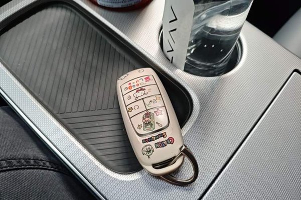 AION Y 2023, 41600 км, за 11382 USD