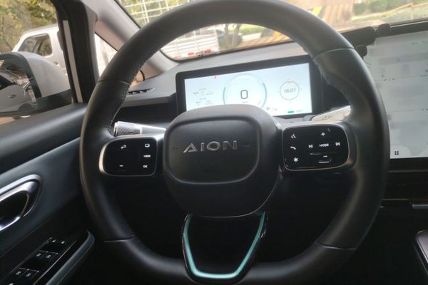 AION Y 2023, 87400 км, за 12601 USD - фото 13