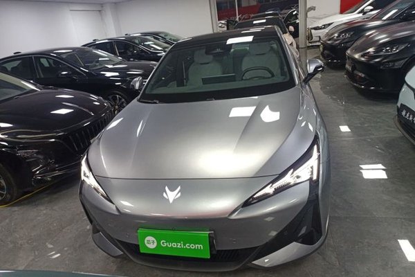 ARCFOX Alpha S5 2024, 14800 км, за 15241 USD