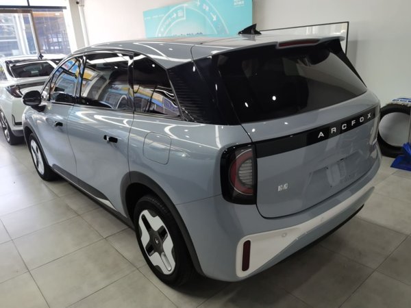 ARCFOX Kaola S 2024, 22300 км, за 13844 USD