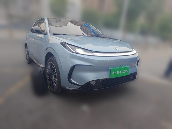 ARCFOX T1 2025, 19600 км, за 10350 USD
