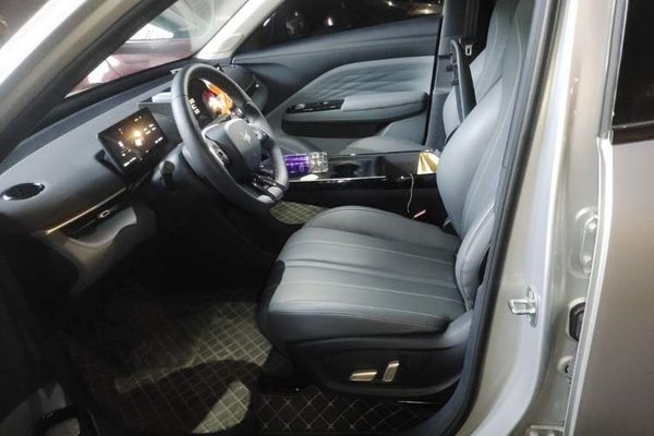ARCFOX T1 2025, 20500 км, за 10508 USD - фото 18