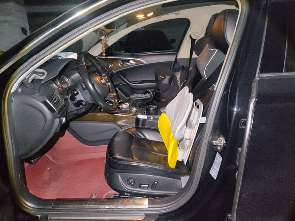 Audi A6L 2014, 116400 км, за 12813 USD - фото 16