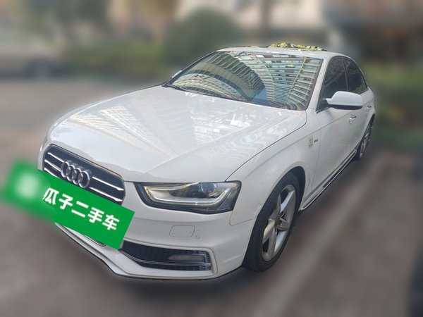 Audi A4L · 2015 год