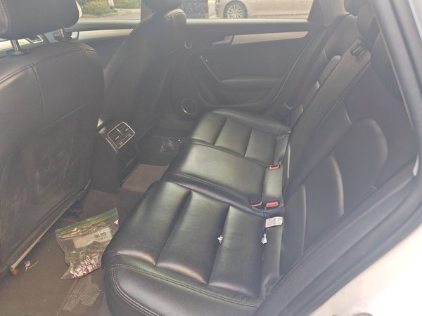 Audi A4L 2015, 114700 км, за 11687 USD - фото 18