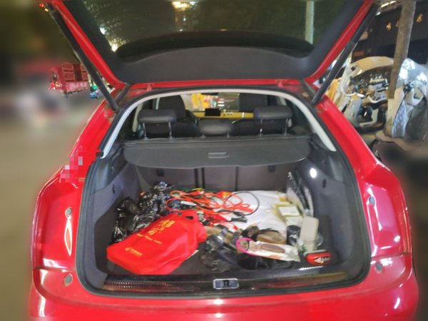 Audi Q3 2018, 56000 км, за 12242 USD - фото 20