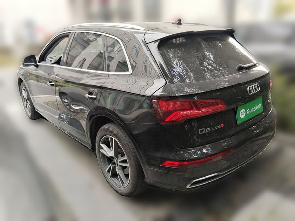 Audi Q5L 2018, 111400 км, за 19855 USD
